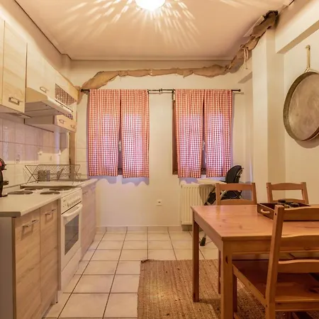 Varousi.traditional House In Old Town Of 1 *