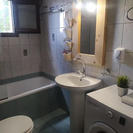 Varousi.traditional House In Old Town Of 1 * Τρίκαλα