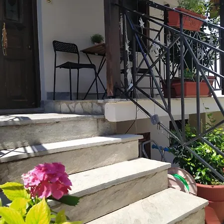 Apartman Varousi.traditional House In Old Town Of 1 Tríkala
